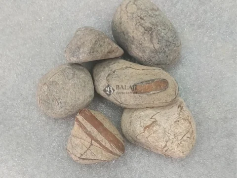 Bidasar Brown Marble Pebbles