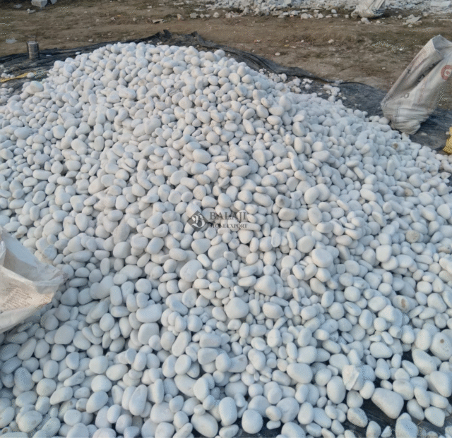 Snow White Marble Pebbles