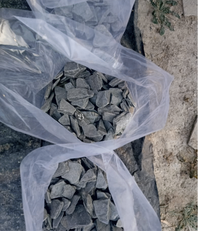 Silver Grey Slate Chips